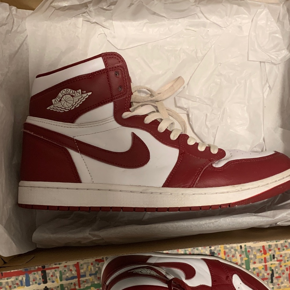 Nike Red and White High-Top Sneakers - Picture 4 of 8